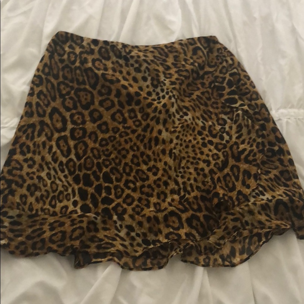 Leopard mini skirt